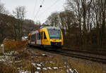Der VT 204 ABpd (95 80 0640 104-5 D-HEB) ein Alstom Coradia LINT 27 der HLB (Hessische Landesbahn) erreicht am 22 November 2024, als RB 90  Westerwald-Sieg-Bahn  (Altenkirchen/Westerwald - Au/Sieg -