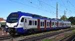 Transdev Hannover GmbH, Hannover mit ihrem Flirt 3 XL  3427 085 B  (NVR:  94 80 3427 085-0 D-TDH ) überraschend am 24.09.25 Höhe Bahnhof Magdeburg-Neustadt.