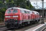 DB Gebrauchtzug mit  218 401-8 (NVR:  92 80 1218 401-8 D-DB ) +  218 432-3  (NVR:  92 80 1218 432-3 D-DB ) am 07.08.26 H�he Bahnhof Hamburg-Harburg.