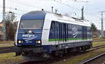 IntEgro Verkehr GmbH, Neuenmarkt fährt mit ihrer  223 114  (NVR:  92 80 1223 144-7 D-PRESS ) zur Abstellgruppe am Bahnhof Stendal Hbf., 10.12.25