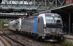 DB Fernverkehr AG, Frankfurt (Main) [D] mit der geleasten Railpool Vectron  7193 219  [NVR-Nummer: 91 80 7193 219-1 D-Rpool] und einem ICE L bei der Einfahrt Bahnhof Hamburg-Harburg, 07.08.26