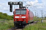 DB Regio AG - Region S�dost, Fahrzeugnutzer: Elbe-Saale-Bahn, Magdeburg mit ihrer  146 018  [NVR-Nummer: 91 80 6146 018-7 D-DB] auf Dienstfahrt am 21.05.26 Durchfahrt Bahnhof Magdeburg-Neustadt. Viele Gr��e an den TF. !! 