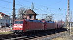 db-cargo-ag/875860/db-cargo-ag-mainz-d-mit DB Cargo AG, Mainz [D] mit der Doppeltraktion'152 113-7' [NVR-Nummer: 91 80 6152 113-7 D-DB] + '152 085-7' [NVR-Nummer: 91 80 6152 085-7 D-DB] mit dem Erzzug aus Hamburg Richtung Ziltendorf EKO am 04.03.25 Höhe Bahnhof Frankfurt (Oder).