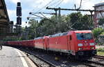 DB Cargo AG, Mainz [D] mit der Doppeltraktion  185 305-0  [NVR-Nummer: 91 80 6185 305-0 D-DB] +  185 344-9  [NVR-Nummer: 91 80 6185 344-9 D-DB] und einem innofreigt Sch�ttgutwagenzug Richtung Hansaport am 28.07.26 H�he Bahnhof Hamburg-Harburg. 