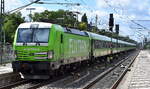 FlixTrain GmbH, M�nchen mit der geleasten ELL Vectron  193 436  [NVR-Nummer: 91 80 6193 436-3 D-ELOC] und Flixtrain Richtung Berlin Hbf. am 06.09.26 Durchfahrt Bahnhof J�terbog.