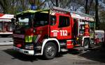 Feuerwehr Gladbeck  LZ Rentford  RE 2927  LF 16/12   Scania 94G  Aufgenommen bei Tag der Offenen T�r der Feuerwehr Gladbeck Rentfort,24.4.2010 