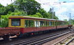 Überführung des S-Bahn Viertelzug 481 451-3/482 451-2 Richtung S-Bahn Betriebswerk Erkner am 26.06.17 Berlin-Hirschgarten.