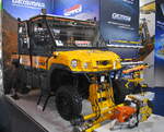 Der Runner Wizard 300 von der Firma Geismar Rail Industry Technologies & Services ist ein leichtes Zweiwege-Baustellenfahrzeug f�r Stra�e und Schiene, das f�r den Transport von Personal und leichtem Material entwickelt wurde ausgestellt in den Messeh ...