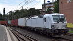 ELL - European Locomotive Leasing, Wien [A]  mit der neuen Vectron  7193 639  [NVR-Nummer: 91 80 7193 639-0 D-ELOC], aktueller Leasingnehmer? und einem Containerzug Richtung Hamburger Hafen am