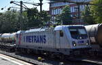 METRANS Rail (Deutschland) GmbH, Leipzig [D]  mit der geleasten Akiem Lok  187 503-8  [NVR-Nummer: 91 80 6187 503-8 D-AKIEM] und einem Containerzug Richtung Hamburger Hafen am 14.08.26 H�he Bahnhof Hamburg-Harburg.