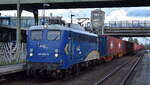 Eisenbahnen und Verkehrsbetriebe Elbe-Weser GmbH, Zeven mit ihrer  140 866-5  (NVR:  91 80 6140 866-5 D-EVB ) und einem Containerzug aus Frankfurt (Oder) Richtung Hamburger Hafen am 05.09.26 Durchfahrt Bahnhof Berlin-Hohensch�nhausen.