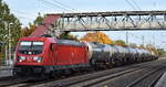 DB Cargo AG, Mainz [D] mit ihrer  187 180  [NVR-Nummer: 91 80 6187 180-5 D-DB] und einem gemischten G�terzug Richtung Rbf.