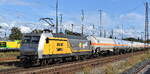 Hanse Bahn Nord GmbH, Glinde [D] mit ihrer  145 084-0  [NVR-Nummer: 91 80 6145 084-0 D-HANSE] und einem Ganzzug Druckgaskesselwagen (f�r Kohlenwasserstoffgas, Gemisch C) am 30.08.26 H�he Bahnhof Frankfurt (Oder).