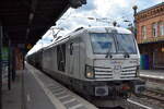 dispo-Tf Rail GmbH, Berlin [D] mit der geleasten northrail Vectron Dual Lok  248 090  [NVR-Nummer: 90 80 2248 090-3 D-NRAIL] und einem Kesselwagenzug am 14.09.26 Durchfahrt Bahnhof Uelzen.