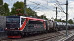 EBS Erfurter Bahnservice Gesellschaft mbH, Erfurt mit ihrer   155 239-7  [NVR-Nummer: 91 80 .6155 239-7 D-EBS] und einem Kesselwagenzug (leer) Richtung Stendell am 17.09.26 H�he Bahnhof Berlin Karow.