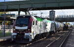 LEG - Leipziger Eisenbahnverkehrsgesellschaft mbH, Leipzig [D] mit der geleasten ELP Eurodual Lok '2159 228-6' [NVR-Nummer: 90 80 2159 228-6 D-ELP] und einem Kesselwagenzug (f�r Kerosin) leer am 10.10.26 Durchfahrt Bahnhof Berlin Hohensch�nhausen.