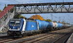 ČD Cargo a.s., Praha [CZ]  mit ihrer '388 024-2' [NVR-Nummer: 91 54 7388 024-2 CZ-CDC] und einem Kesselwagenzug am 15.10.26 H�he Bahnhof Saarmund.