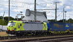 BUDAMAR LOGISTICS, a.s., Bratislava [SK] mit der neuen geleasten ATLU Vectron  7193 109  [NVR-Nummer: 91 80 7193 109-4 D-ATLU] und einem KLV-Zug am 10.07.25 Höhe Bahnhof Magdeburg Hbf.