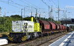 RBB - Regionalbahn Bitterfeld Berlin GmbH, Bitterfeld [D] mit der Mak G 1206 Lok  1116  [NVR-Nummer: 92 82 0001 506-5 L-RBB ) und einem Ganzzug Sch�ttgutwagen mit Schwenkdach am 24.06.26 Durchfahrt Bahnhof Falkenberg (Elster).