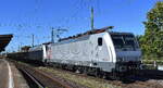 Netzwerkbahn Sachsen GmbH mit der geleasten Akiem Lok  189 453  [NVR-Nummer: 91 51 5170 029-0 PL-AKIEM] u.