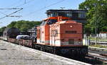 LOCON LOGISTIK & CONSULTING AKTIENGESELLSCHAFT mit ihrer  LOCON 203  [NVR-Nummer: 92 80 1204 373-5 D-LOCON] schon seit längerem für die Berliner S-Bahn GmbH mit dem Betriebswerkzug im Einsatz am 13.05.25 Durchfahrt Bahnhof Berlin Wannsee. Grüße an den Tf.!!!