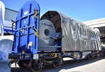 Tatravag�nka a.s. Poprad ist ein slowakischer G�terwagenhersteller, hier pr�sentiert der Hersteller einen neuen Drehgestell-Flachwagen mit verschiebbarem Planenverdeck und Lademulden f�r Coiltransporte f�r den Einsteller VTG Schweiz GmbH mit deutscher Registrierung mit der Nr. 37 TEN GE 80 D-VTGCH 4594 560-7 Sgmmnss S289 auf der InnoTrans 2026 Berlin, 23.09.26
