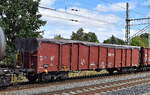 Drehgestell-Hochbordwagen der ČD Cargo a.s. mit Plane �berspannt mit der Nr. 31 TEN 54 CZ-ČDC 5380 153-4 Eanos 9-152.0 in einem gemischten G�terzug am 06.09.26 H�he Bahnhof Leipzig Thekla.