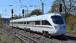 DB AG mit einem ihrer beiden TrainLab Versuchszüge, der BR 605 (ICE-TD), der '605 119-6' (NVR: '95 80 0605 119-6 D-DB.......') am 22.04.26 Höhe Bahnhof Saarmund.