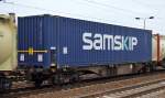 Einer der großen Logistiker, das niederländische Unternehmen samsKIP mit ihrem europaweiten Samskip Multimodal Container Logistics mit einem 45 ft Container unterwegs auf der See, per Bahn