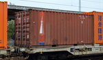 Ein 20´Standard Container vom Unternehmen TRANSAMERICA LEASING am 15.04.16 Bf. Flughafen Berlin-Schönefeld.
