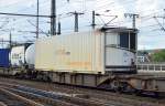 Das niederländische Intermodal Unternehmen UNIT45 mit einem Spezial-Kühlthermocontainer am 24.05.14 Bhf. Fulda. 