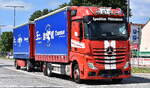 SPEDITION P�TTMESSER OHG mit H�ngerzug mit MB ACTROS  2551 mit Pritschenaufbau mit Plane mit H�nger am 10.07.26 Brandenburg (Stadt).