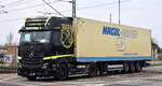 Transport & Lagerei GmbH Voigt mit einer MB ACTROS L 1851 Zugmaschine mit Trailer der NAGEL-GROUP am 24.03.26 Bahnübergang Rodleben.