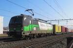 RTB 193 726 zieht ein Containerzug durch Blerick am 5 M�rz 2022.