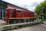 Die Dieselelektrische Lokomotive NS № 2498 der NS-Serie (Baureihe) 2400 am 24 Juni 2025 auf der Drehscheibe im Het Spoorwegmuseum (bis 2005 NSM - Nederlands Spoorwegmuseum /