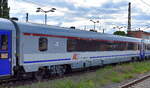 Ein WRmnouz ist ein Speisewagen der polnischen Bahngesellschaft PKP Intercity f�r den internationalen und nationalen Fernverkehr. Hier in einem EC Richtung Polen mit der Nr. PL-PKPIC 61 51 88-70 233-1 WRmnouz am 15.05.26 im Bahnhof Frankfurt (Oder).