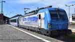 Aktuell neu: PKP Intercity spółka z o.o., Warszawa [PL] mit der geleasten Cargounit Vectron  5370 092-6 , Name:  Hania  [NVR-Nummer: 91 51 5370 092-6 PL-ID] mit neuer Folie  BALTIC EXPRESS  mit dem EC 247 BERLIN-WARSZAWA-EXPRESS am 21.05.25 Abfahrt Bahnhof Frankfurt/oder Richtung Europabrücke.