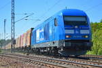 PRESS 253 015-8 (223 052-2) mit einem Containerzug (Holzschnitzel) am 18.05.17 Berlin -Wuhlheide.