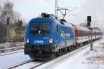 Die MWB Lok 182 912-6 (91 80 6182 912-6 D-MWB, Siemens Bj.2003), im Moment von ODEG angemietet mit dem RE4 nach Rathenow mit Euro Express Wagengarnitur bei der Einfahrt Bhf. Berlin Jungfernheide, 12.12.12