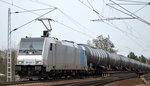 RTBC oder CargoNet AS?, die Railpool Lok 185 692-1 mit einem Ethanol-Kesselwagenzug am 04.04.16 Berlin-Wuhlheide.