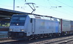 RTBC mit der Railpool Mietlok 185 673-1 [NVR-Number: 91 80 6185 673-1 D-Rpool, Bombardier Bj.2008] und Containerzug am 15.09.16 Bf.