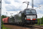 DB mit der Doppeltraktion MRCE X4 E - 607 + X4 E - ??? und einem Erzzug (leer) am 16.06.16 Berlin Wuhlheide.