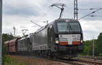 DB Schenker mit MRCE Doppeltraktion X4 E - 611 + X4 E - 613 und Erzzug (leer) am 18.07.16 Berlin-Wuhlheide.
