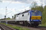 HLG MaK DE 2700-07 diesmal mit beladenem Güterzug Oberbaustoffwagen mit Fertiggleisbohlen am 04.05.16 Mönchmühle bei Berlin.