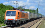 Diverse Loks/527551/locon-502-e-189-821-mit-klv-zug LOCON 502/ E 189-821 mit KLV-Zug (hauptsächlich JCL Logistics Trailer) am 02.06.16 Berlin-Hohenschönhausen.