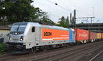 Absolut aktuell zu diesem Zeitpunkt, LOCON mit der neu angemieteten Railpool 187 309-0 [NVR-Number: 91 80 6187 309-0 D-Rpool, Bombardier Bj.2016) und Containerzug verlässt den Hamburger Hafen, 20.06.17 Bf. Hamburg-Harburg. 