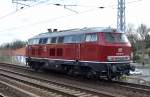 Diverse Loks und Wagen/422856/railsystems-rp-gmbh-mit-ihrer-215 Railsystems RP GmbH mit ihrer 215 001-9 (225 001-7) Richtung Bernau am 13.04.15 Berlin-Karow.
