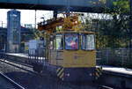 Mehrzweck Gleisarbeitsfahrzeug MZA der Fa Railsystems RP GmbH (MZA 632) am 17.10.17 Berlin-Hohenschönhausen