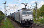 HSL Logistik GmbH, Hamburg [D] mit der geleasten Railpool Lok   186 300-0  [NVR-Nummer: 91 80 6186 300-0 D-Rpool] und einem Kesselwagenzug (f�r Benzin) am 01.09.26 H�he Bahnhof Berlin-Hohensch�nhausen.