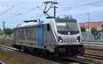 Railpool GmbH, M�nchen [D] mit der  187 300-9  [NVR-Nummer: 91 80 6187 300-9 D-Rpool], aktueller Leasingnehmer? am 17.08.26 H�he Bahnhof Luckenwalde.